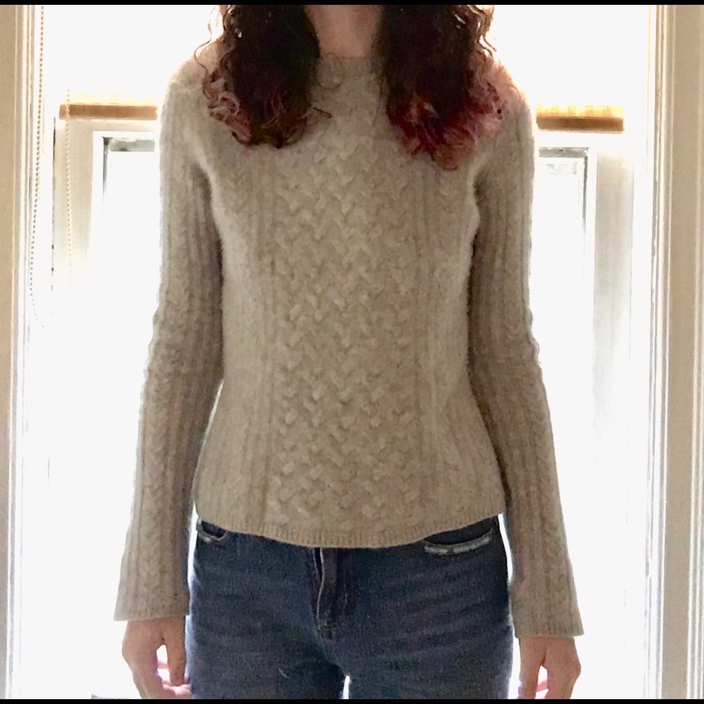 100% Cashmere Cozy Gray Sweater
